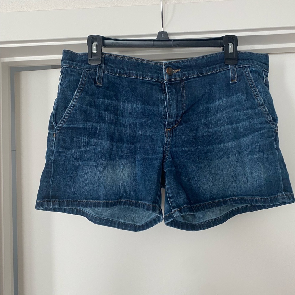 Dark wash Joe’s Jeans shorts